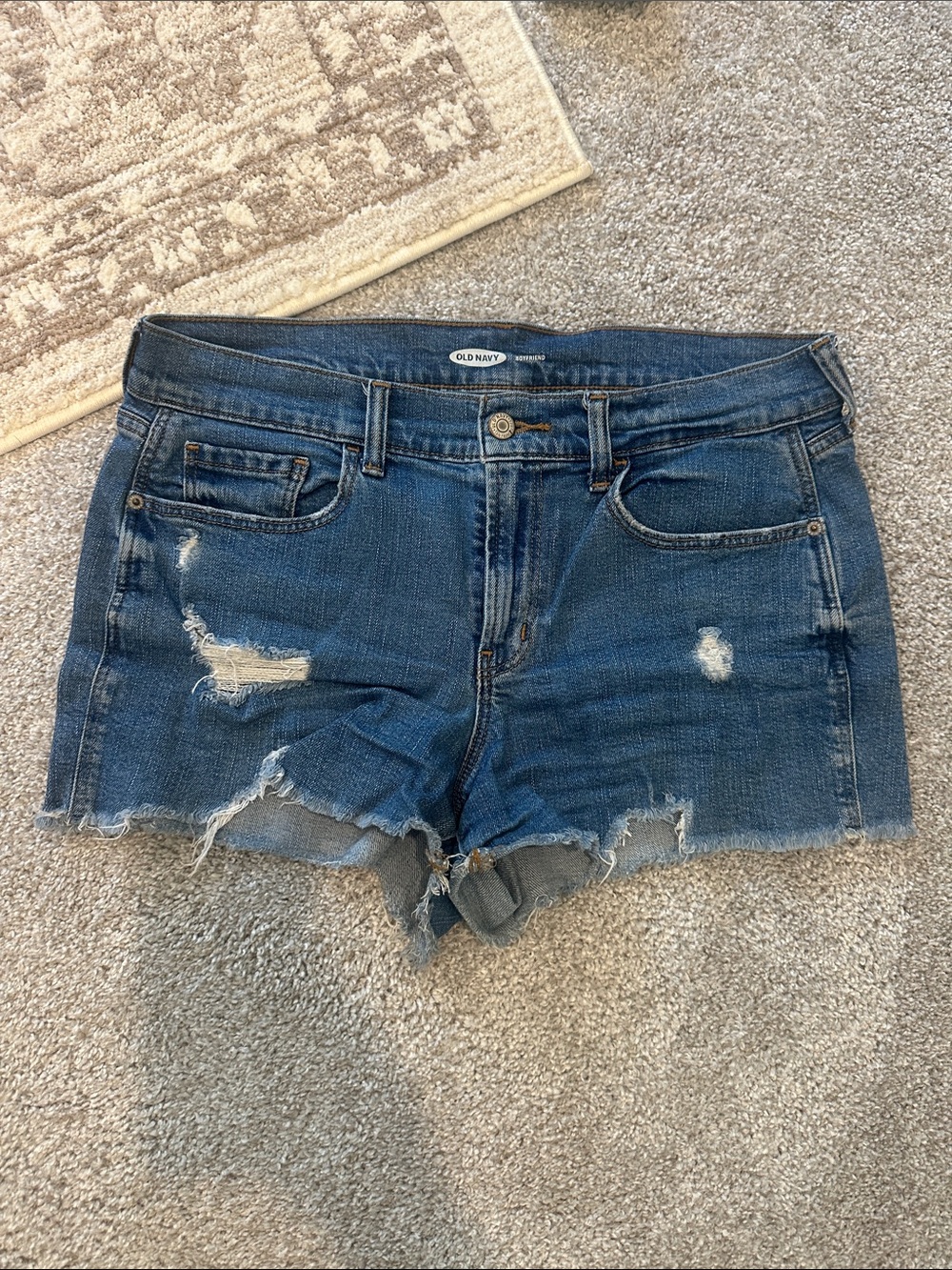 Old Navy Boyfriend Short